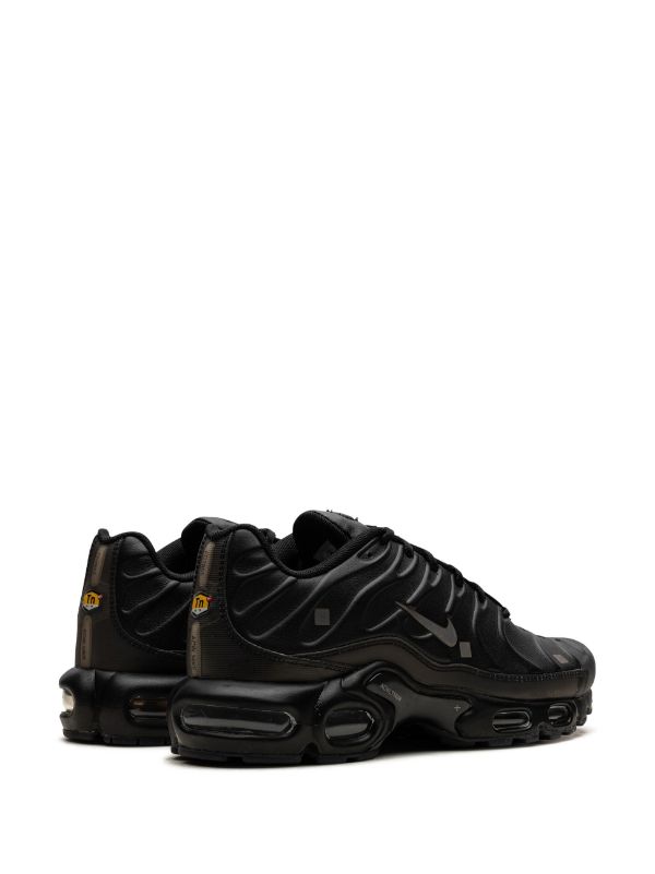 Nike x A-COLD-WALL Air Max Plus